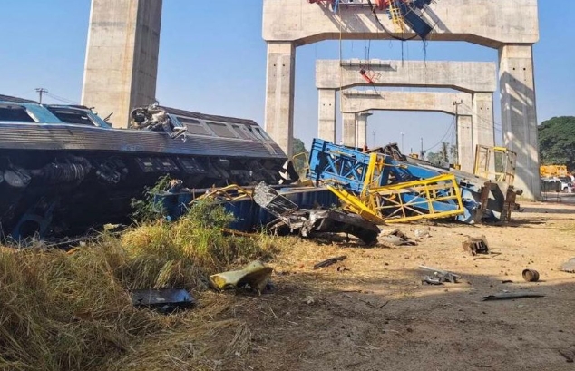 Read more about the article Kronologi Crane Proyek Kereta Cepat Thailand Ambruk, 30 Orang Tewas