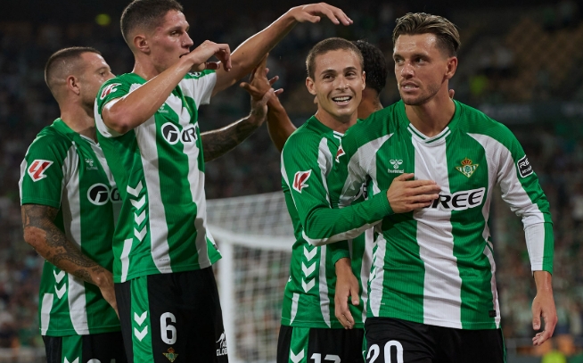 Read more about the article Gol Lo Celso Gagalkan Kemenangan Perdana Real Oviedo